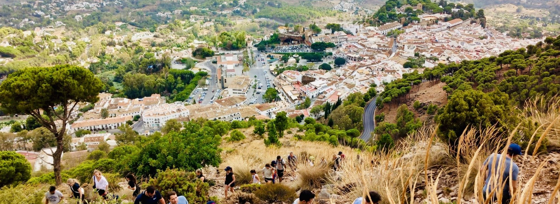 Hiking in Andalucía - group in Mijas