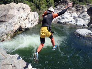 Canyoning Benahavis, jump