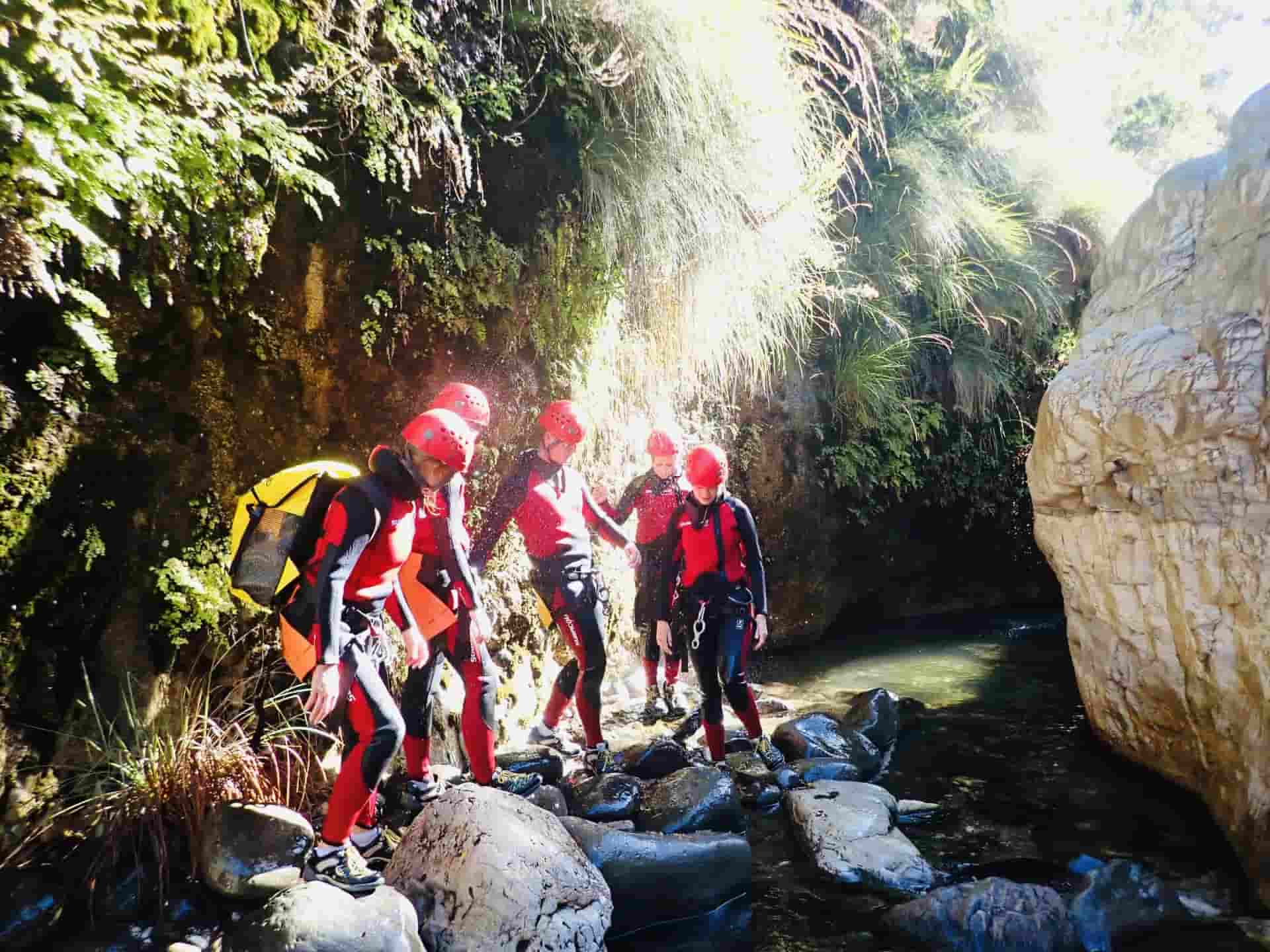 Canyoning en Guadalmina grupo